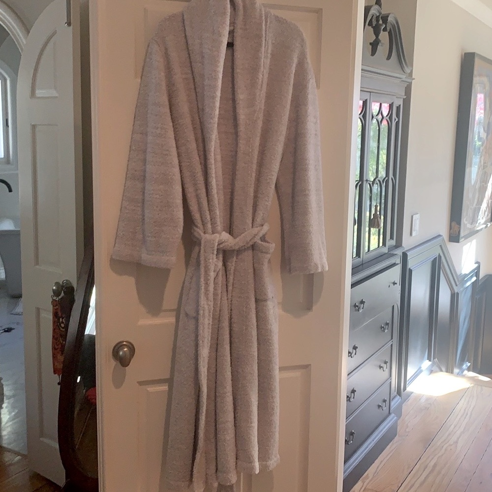 Barefoot dreams CozyChic robe